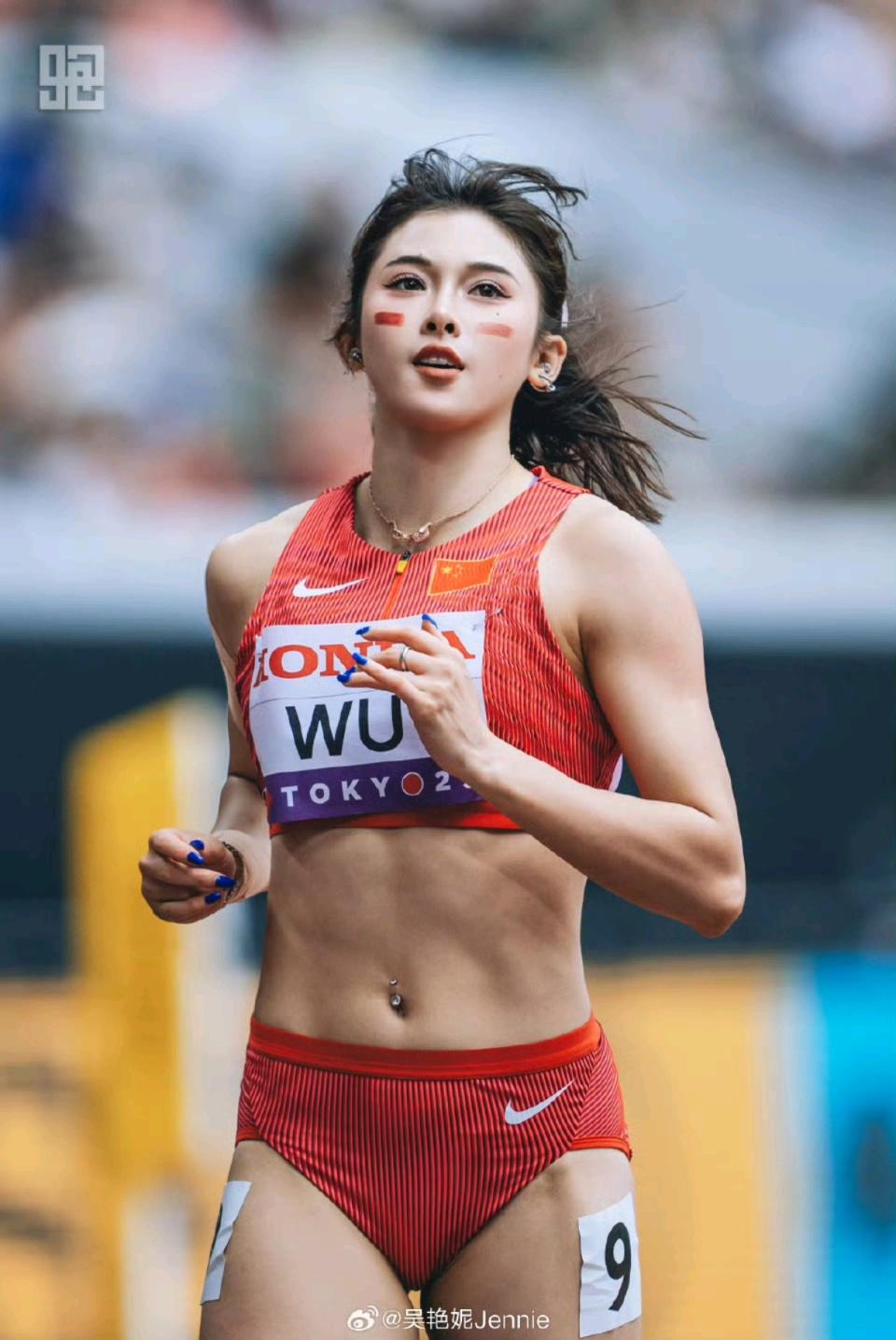 同时, 一个顶级运, 的梦想奋斗 同时, 一个顶级运, 的梦想奋斗