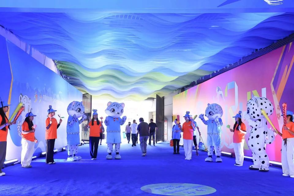 com, com, om com, com, om