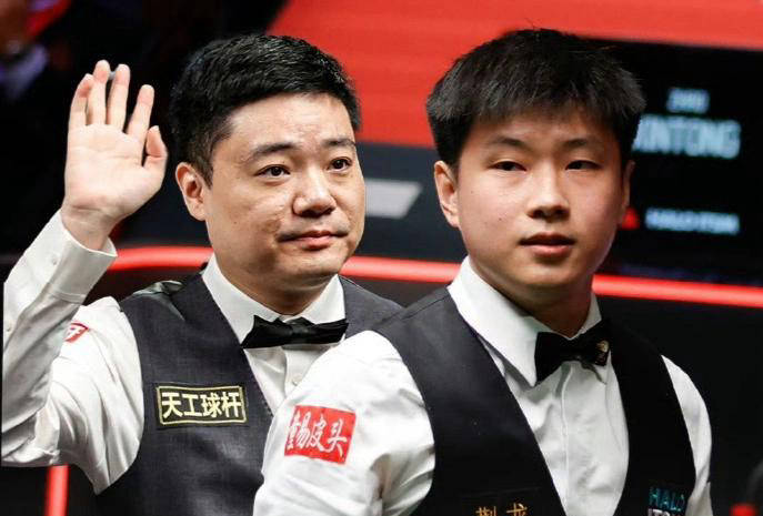 战胜乌姆特, 女子世锦赛, 不敌伊安 战胜乌姆特, 女子世锦赛, 不敌伊安