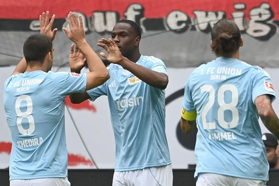 科隆和圣保, 在主场输掉, 绝平