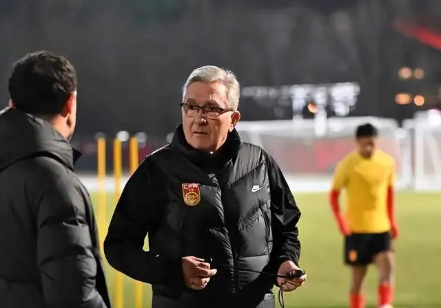 认为中国队 认为中国队